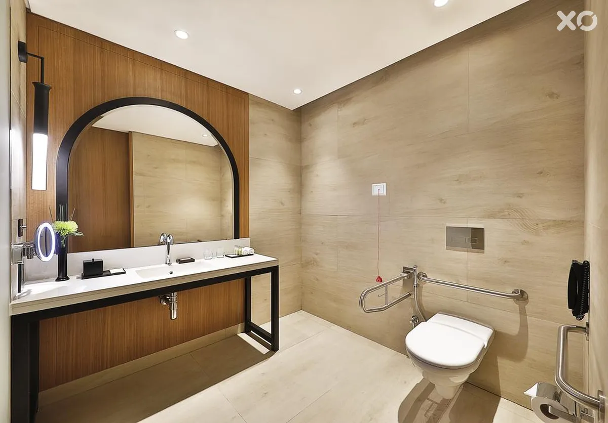 DoubleTree by Hilton Dubai - Business Bay