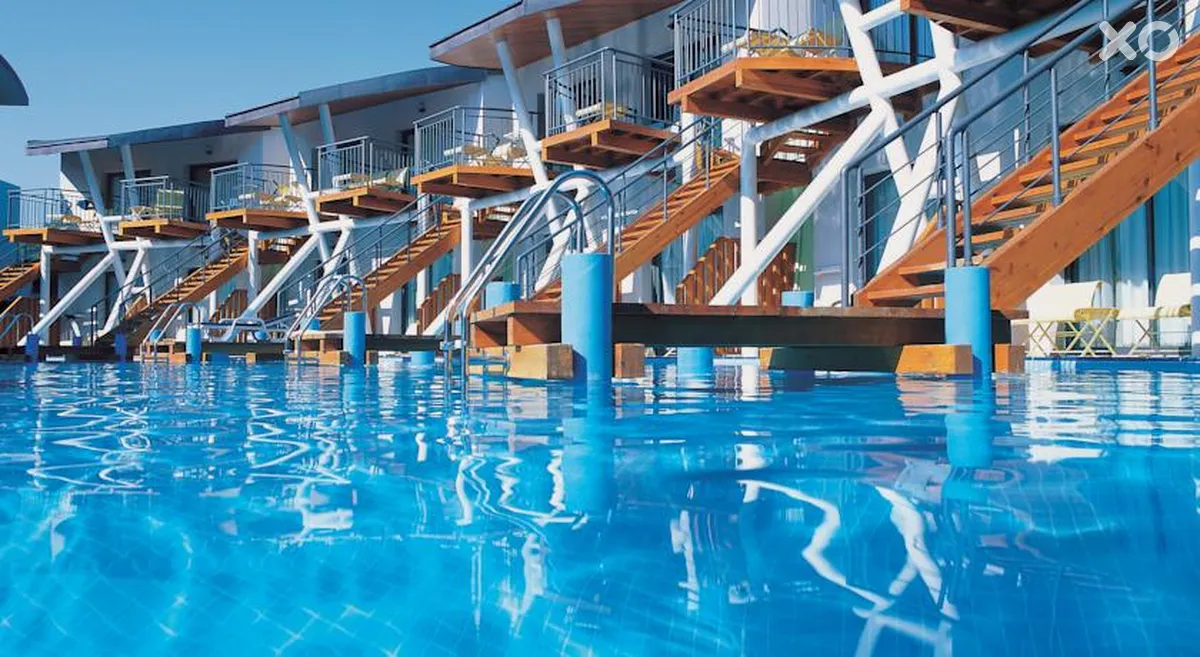 Cornelia De Luxe Resort