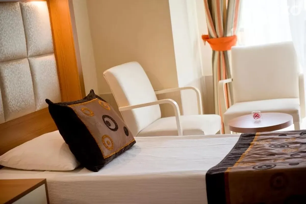 Oz Hotels Incekum Beach Resort