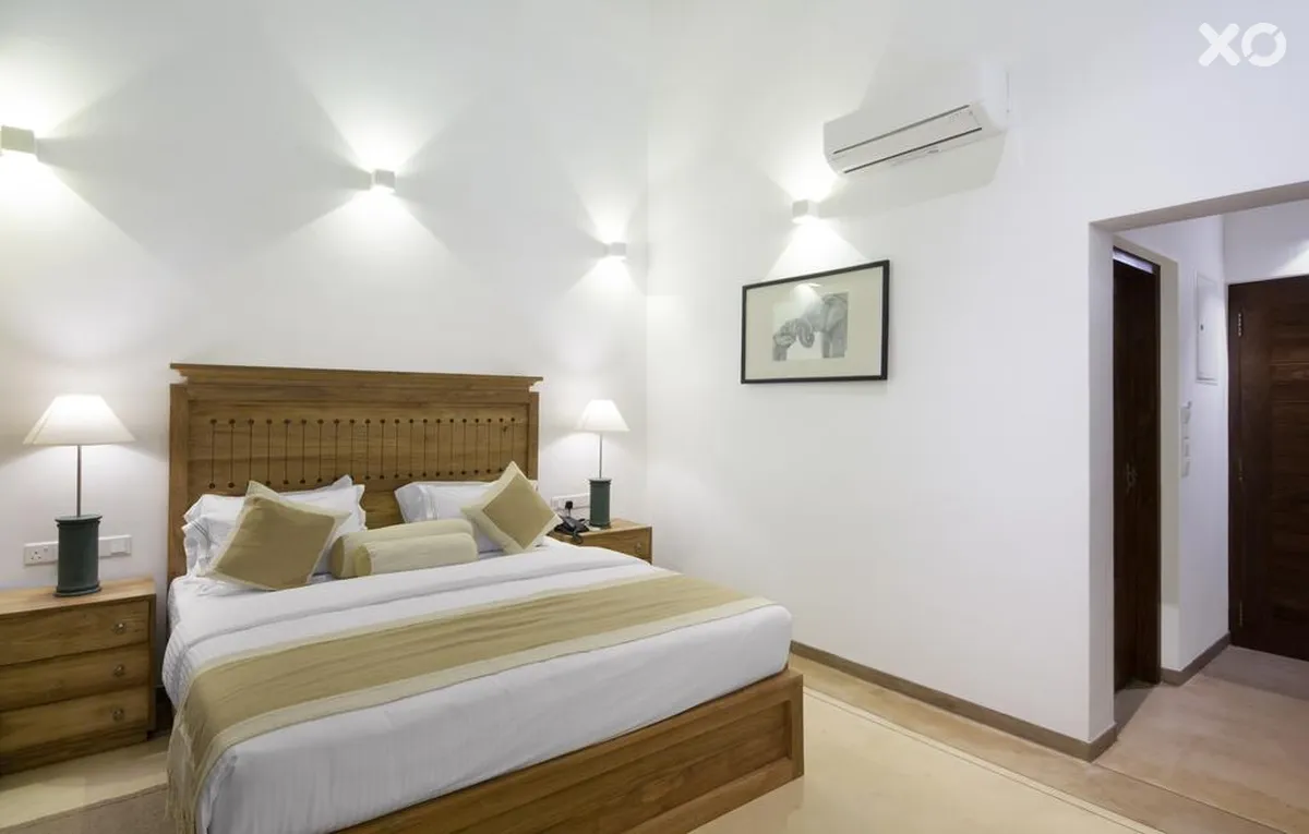 Lucky Elephant Hotel