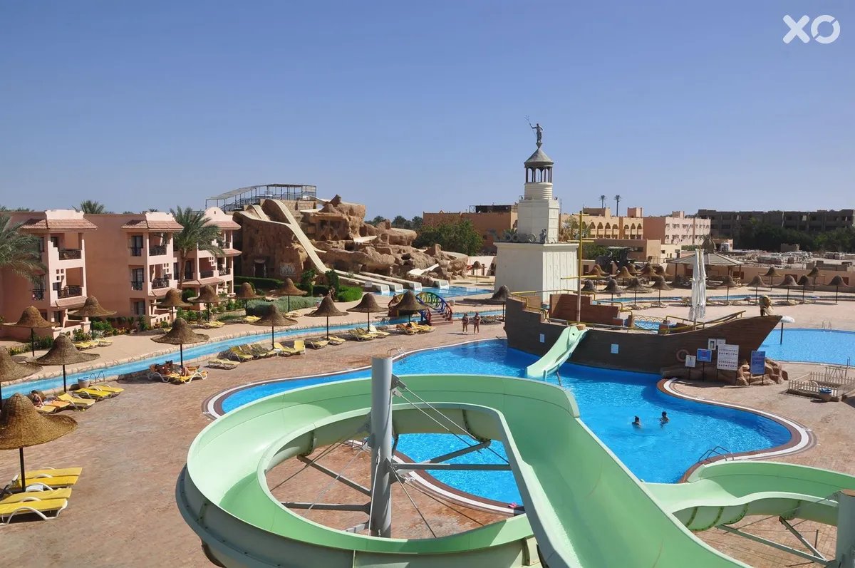 Parrotel Aqua Park Resort
