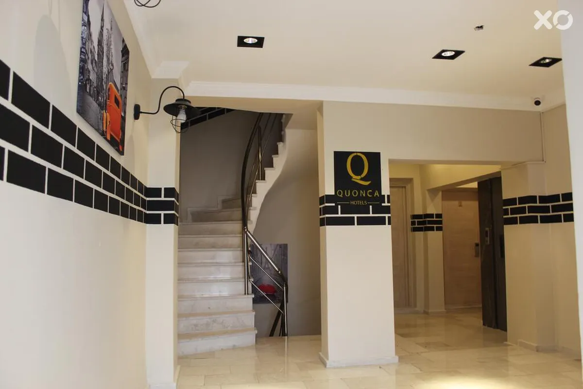 Laila Hotel