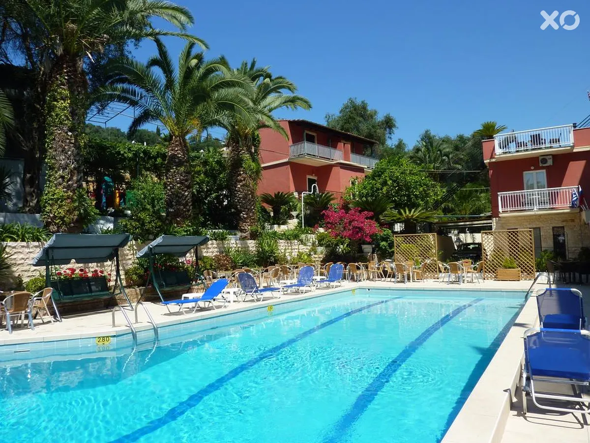 Oasis Hotel