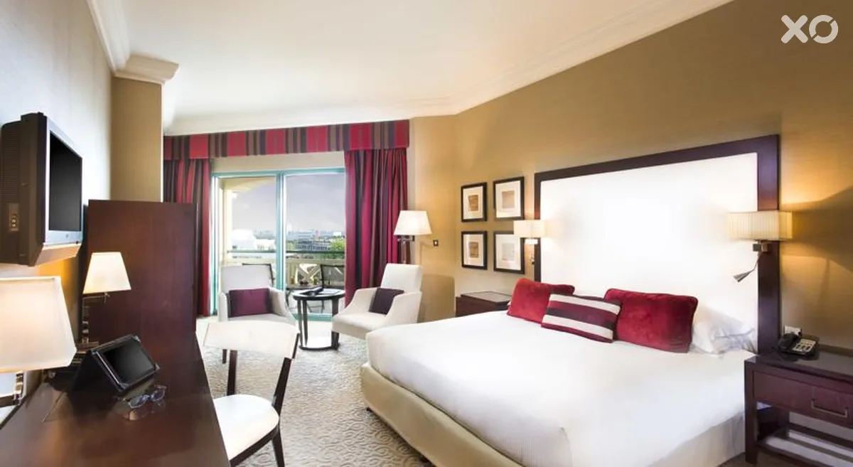 Movenpick Grand Al Bustan