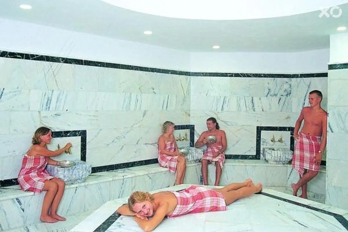 Kandelor Hotel