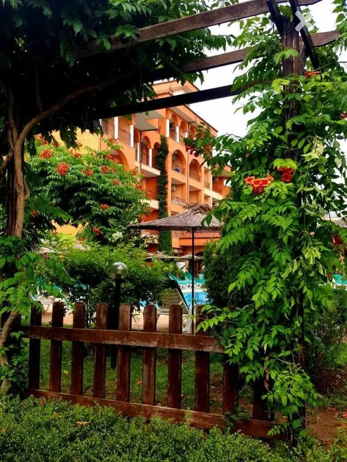 Liani Hotel