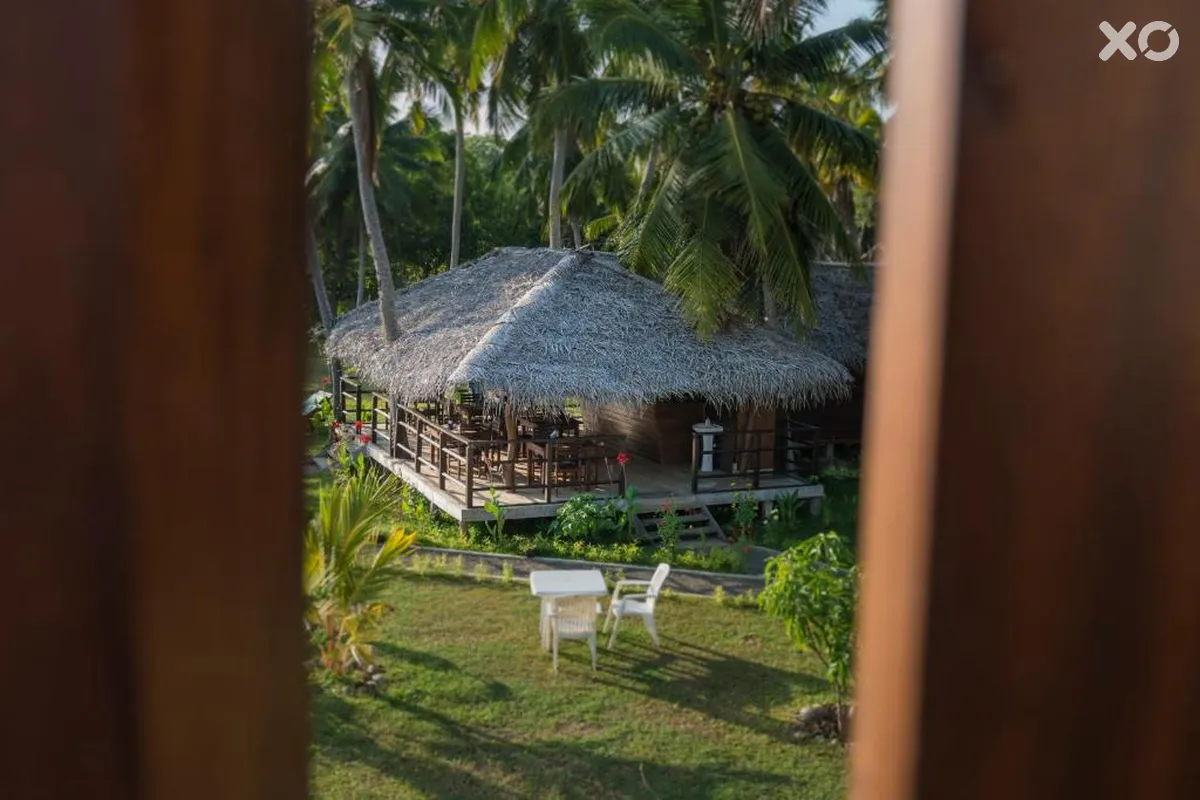 Hideaway Lodge