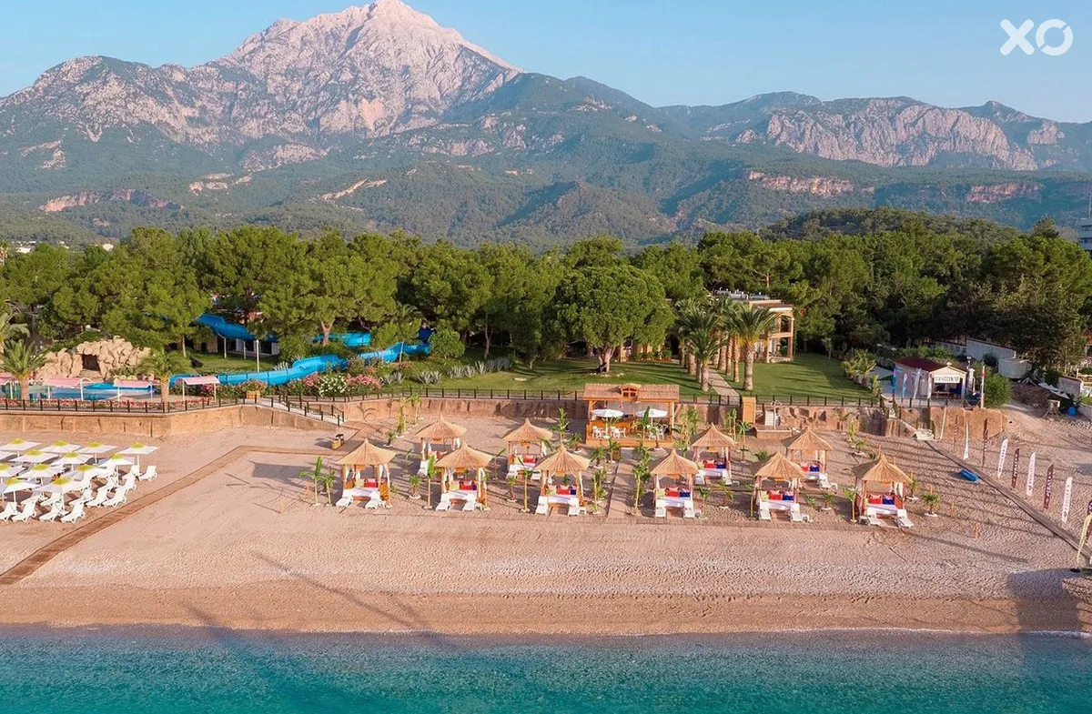Pirate's Beach Club