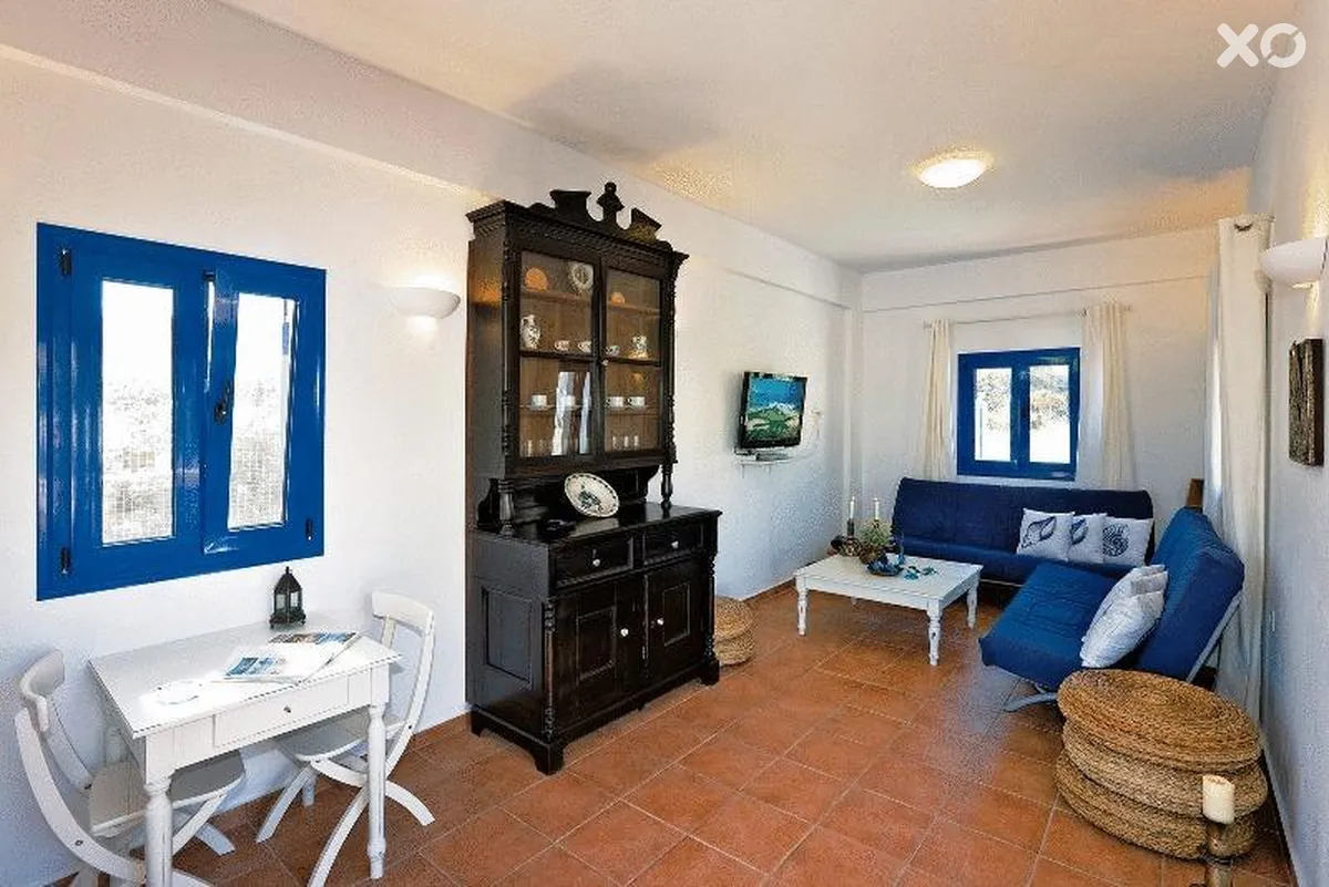 Katikies Studios & Apartments