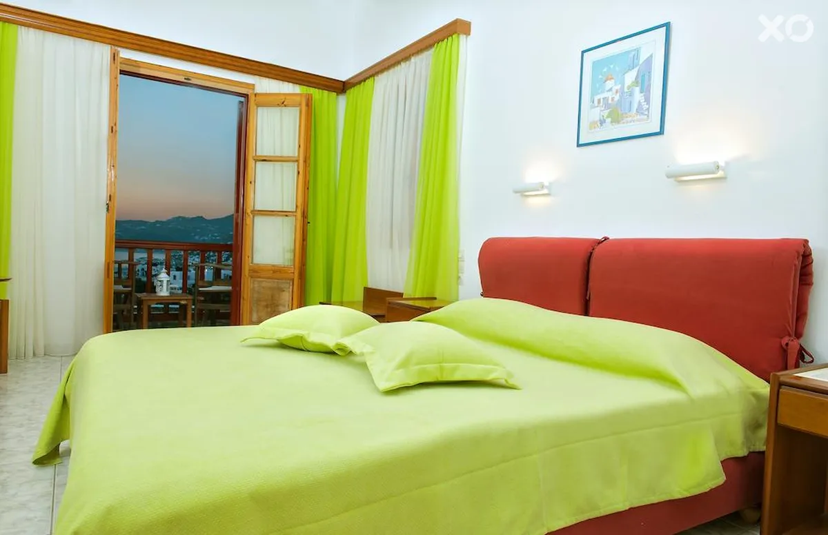Charissi Hotel