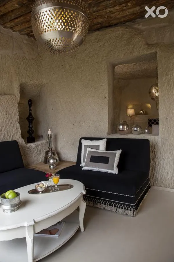 Hezen Cave Hotel