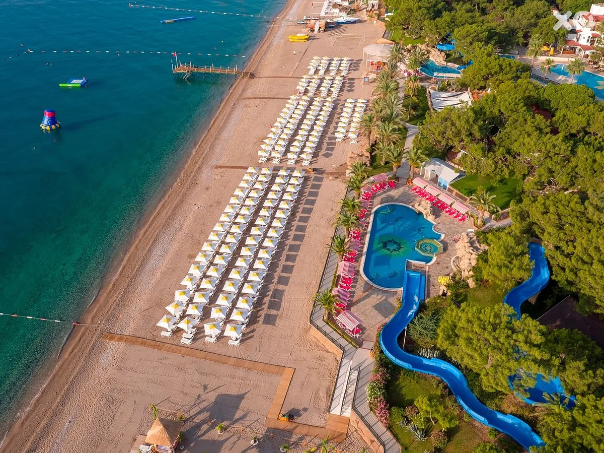 Pirate's Beach Club