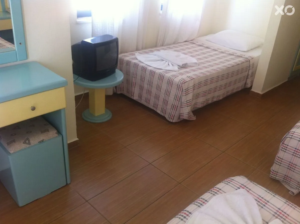 Bezay Hotel