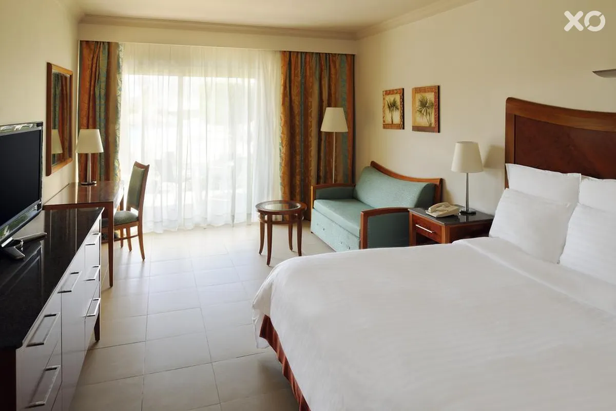 Naama Bay Promenade Mountain Resort