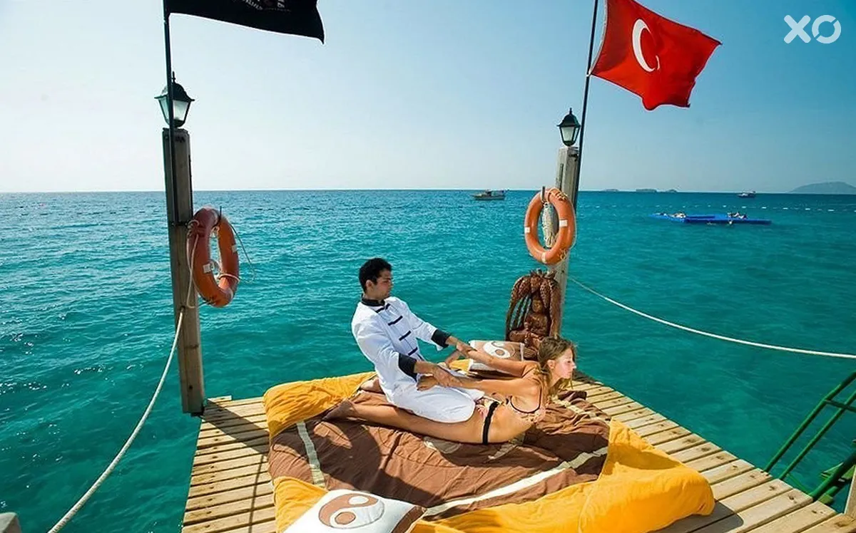 Pirate's Beach Club