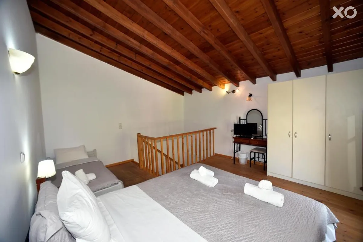 Olive Press Hotel