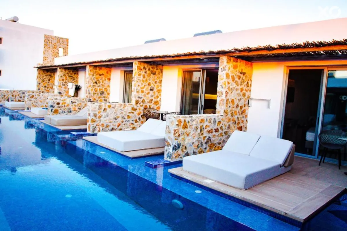 Sunshine Hotel