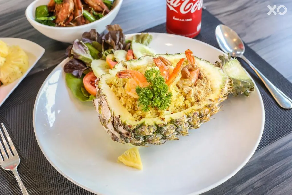 Crystal Suites Suvarnabhumi Airport