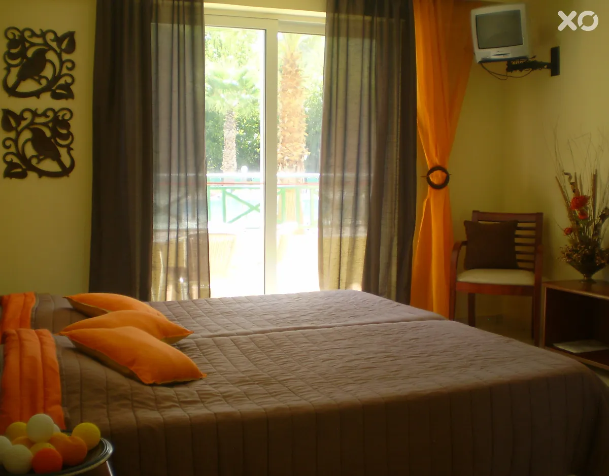 Damia Hotel