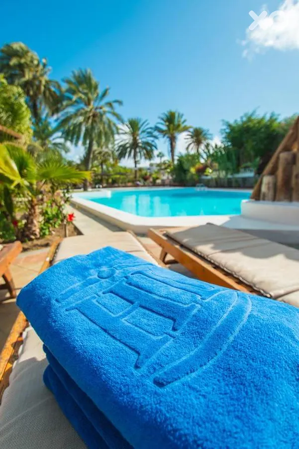 HL Miraflor Suites Hotel