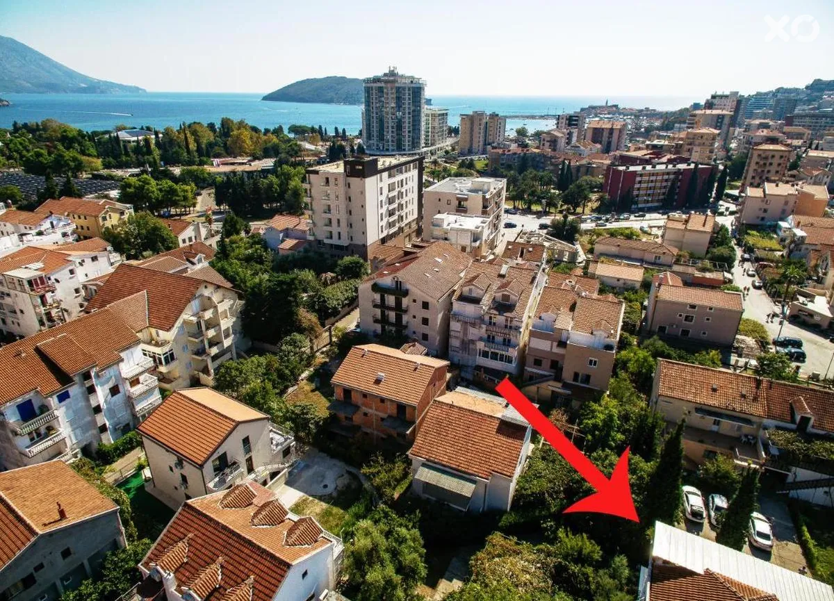 Velzon Villa