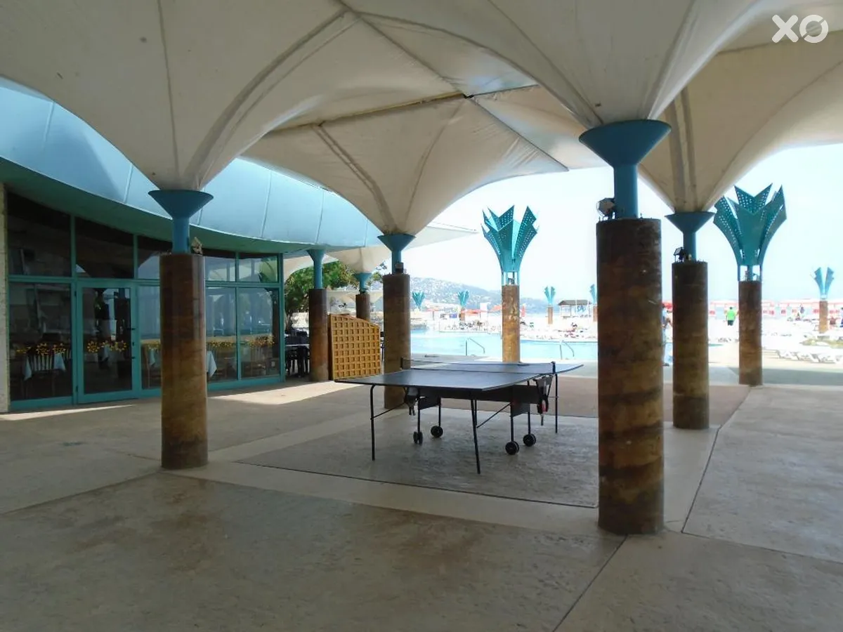 Boryana Hotel