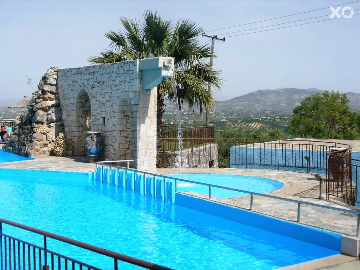 Arolithos Traditional Cretan Village