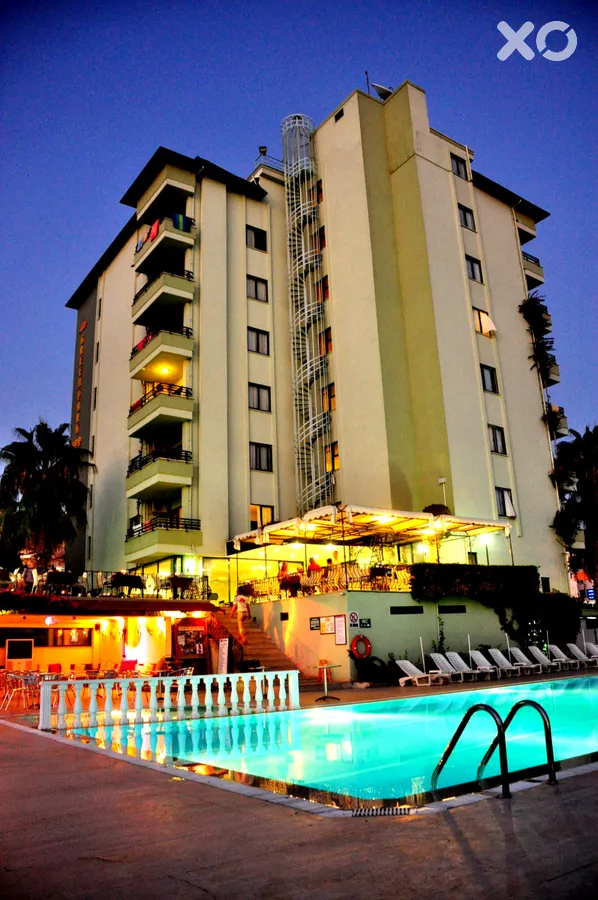 Green Park Hotel