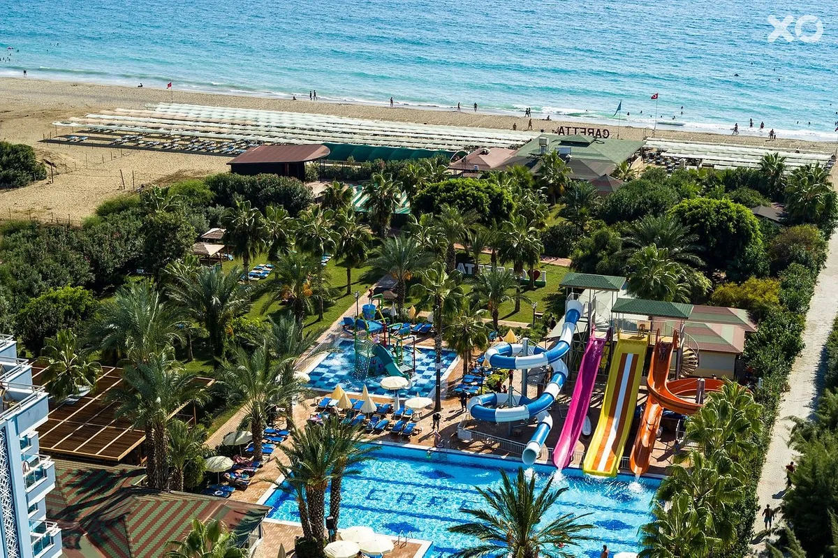 Caretta Beach Hotel