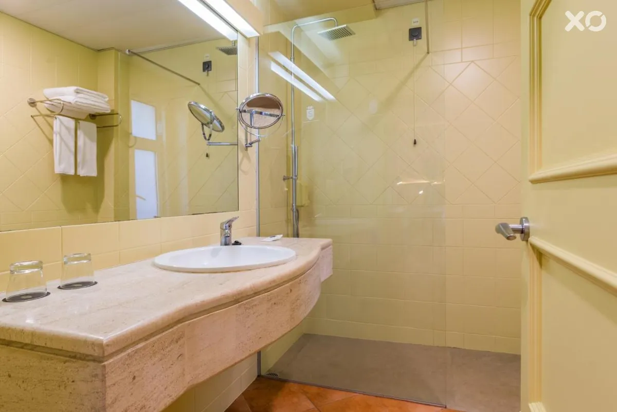 Calheta Beach Savoy Signature