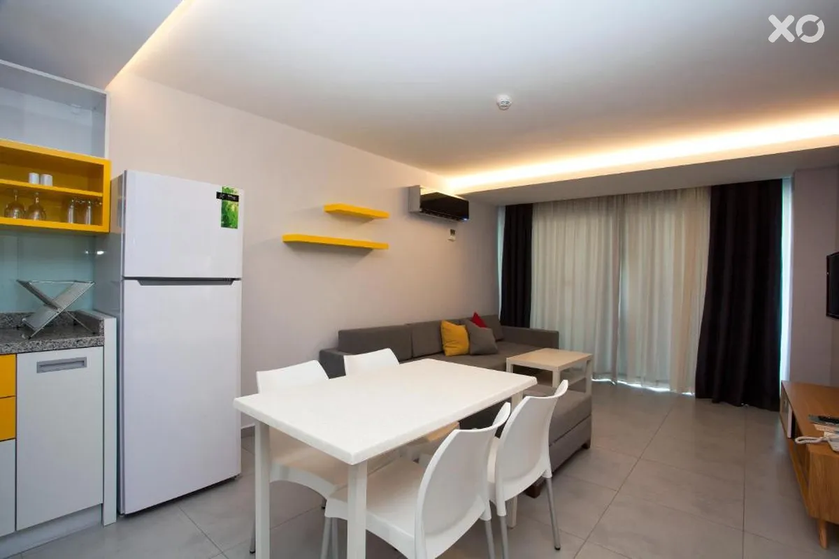 Green Garden Suite