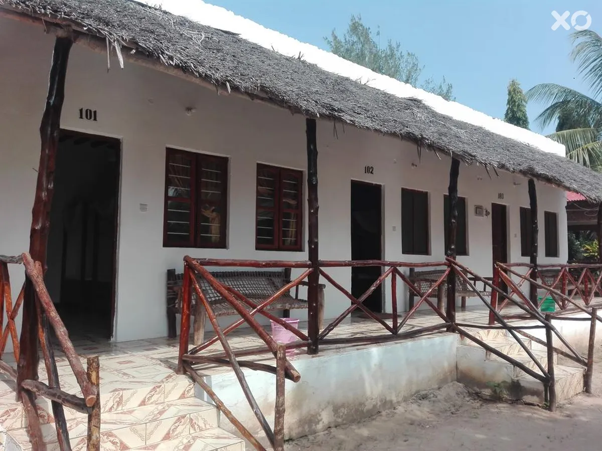 Kihori Beach Bungalows