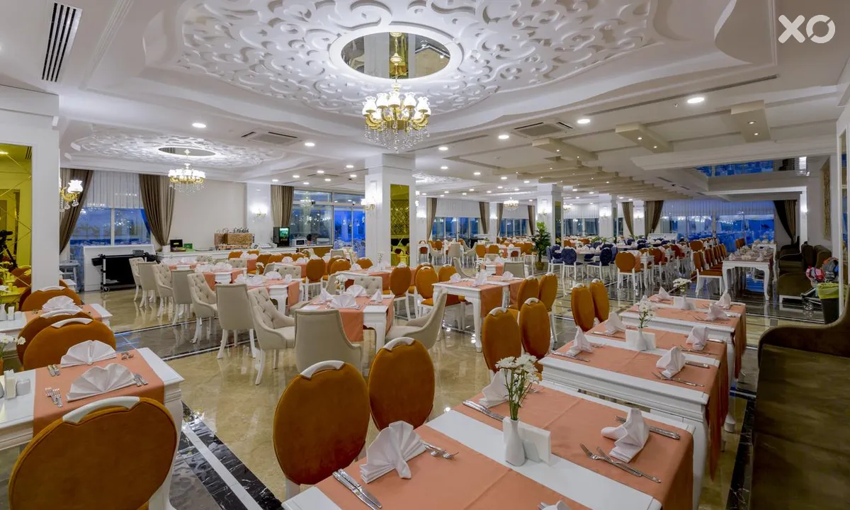 Side Royal Paradise