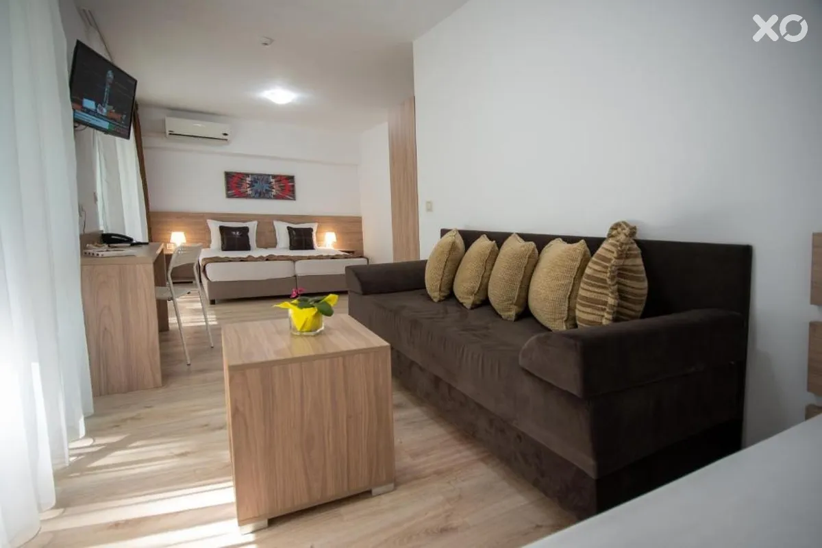 Ariana Hotel Kiten