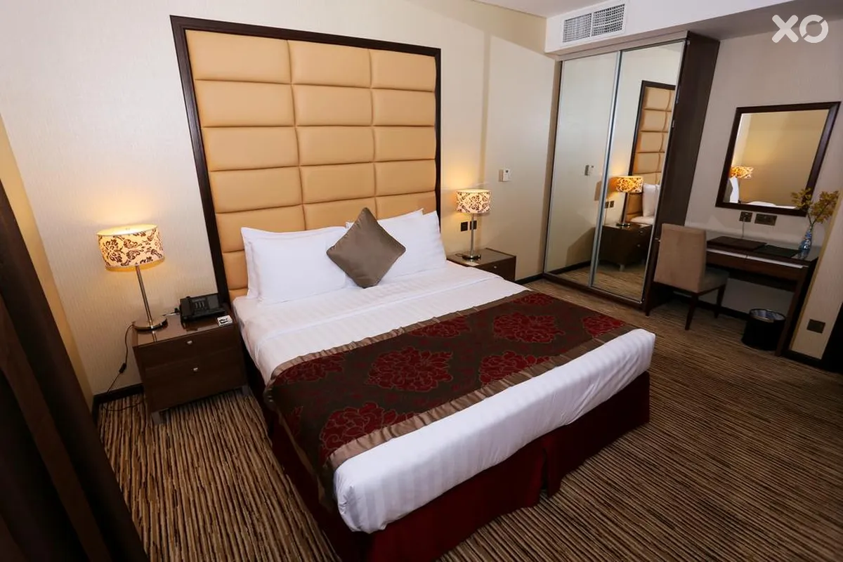 Al Hamra Hotel