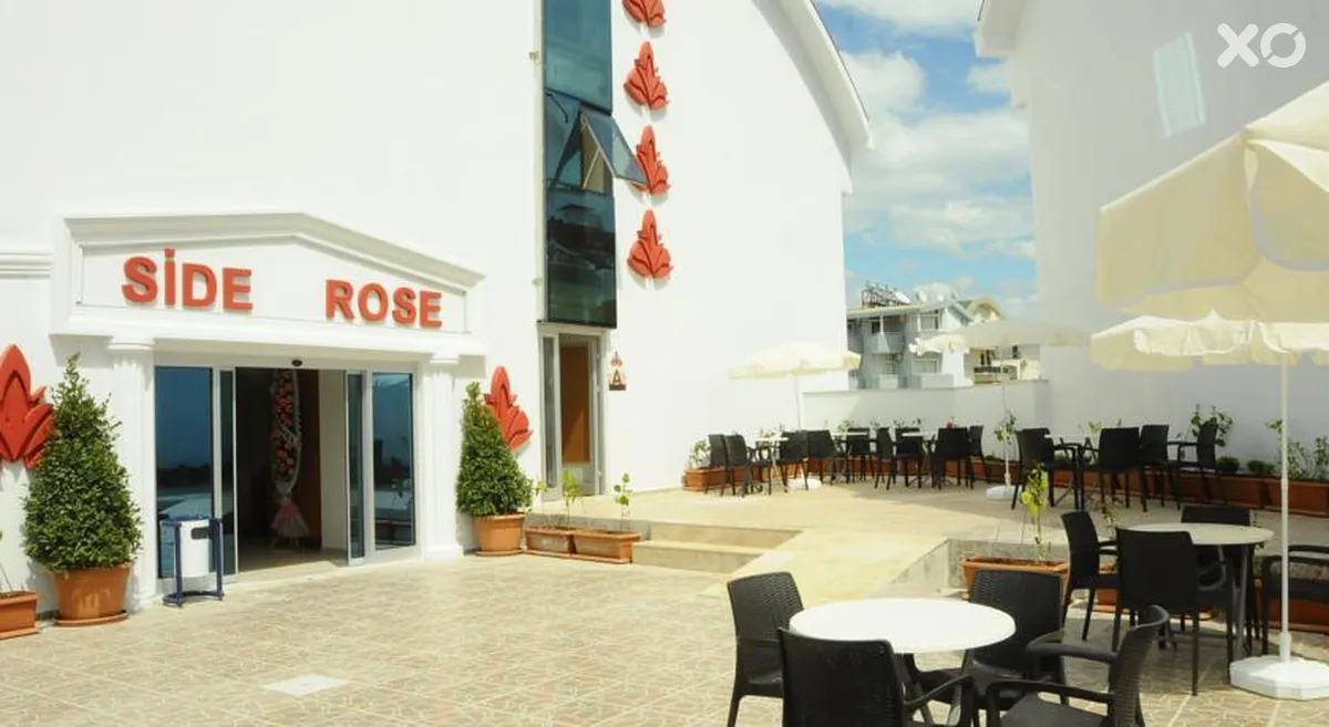 Side Legend Hotel