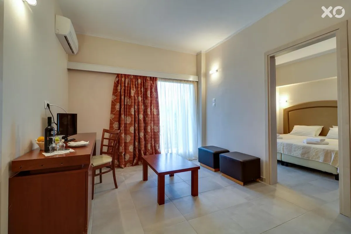 Calamos Beach Hotel