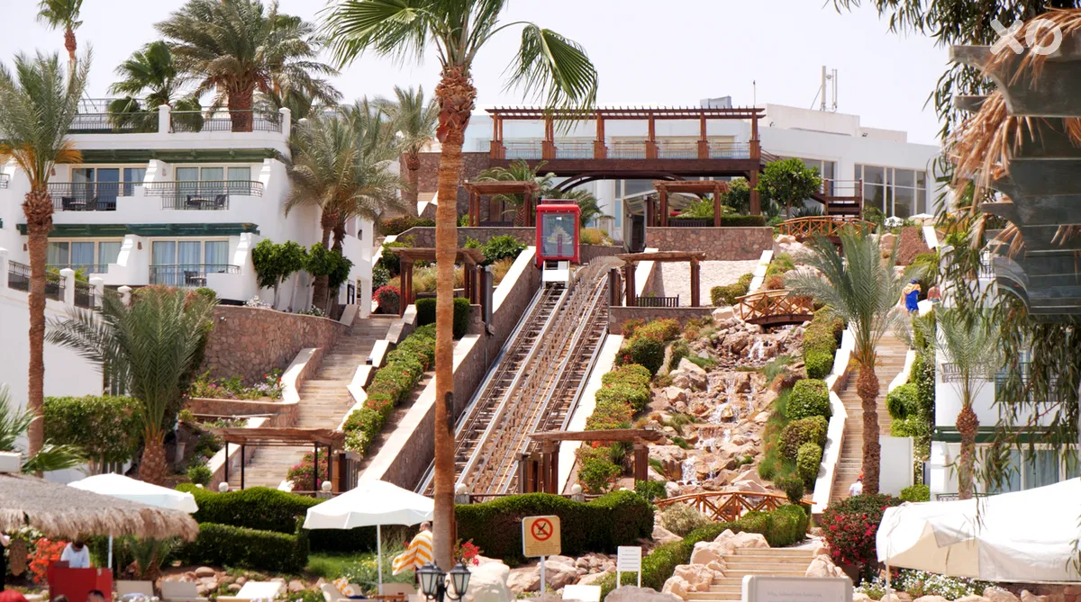 Safir Sharm Waterfalls Hotel