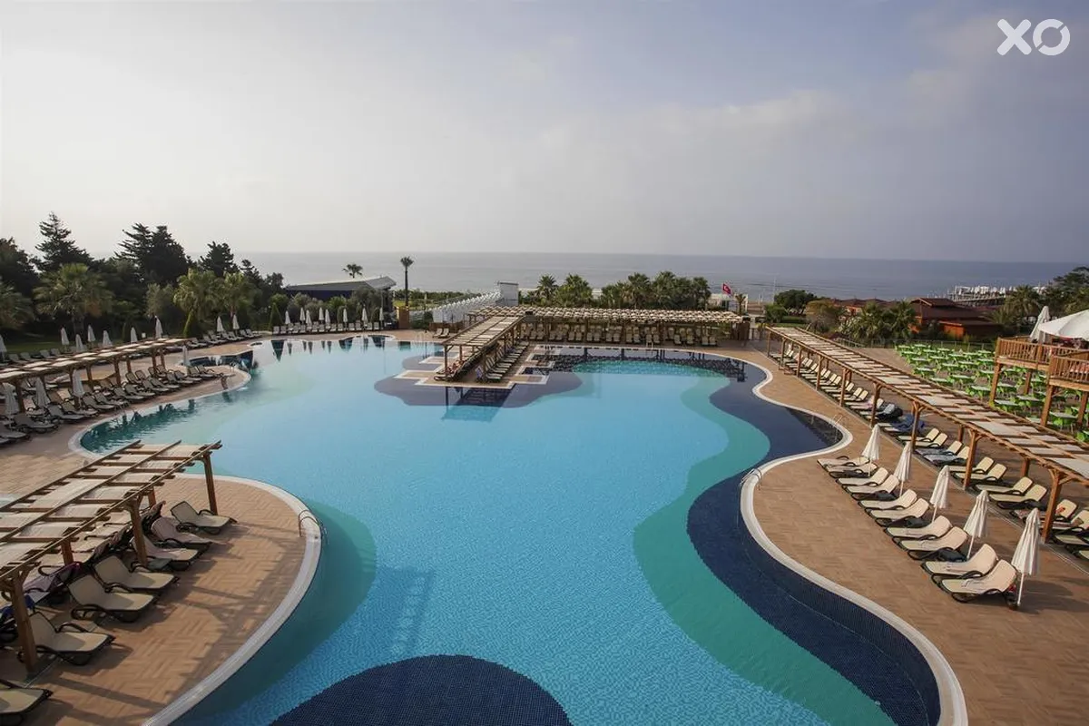 Arcanus Side Resort
