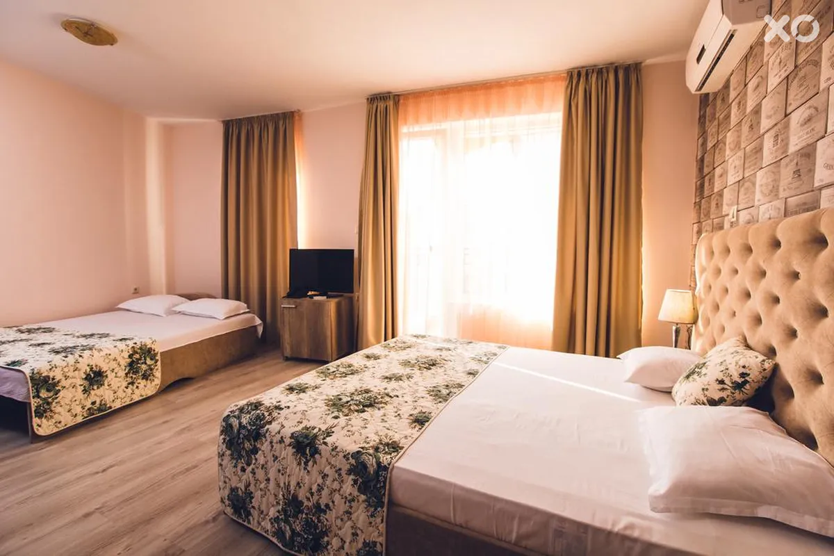 Avenue Deluxe ApartHotel