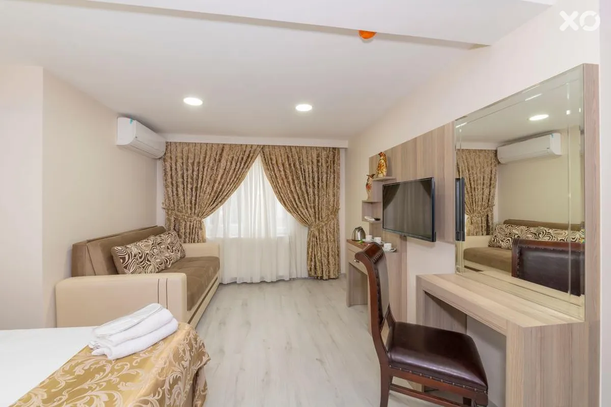 Raimond Hotel