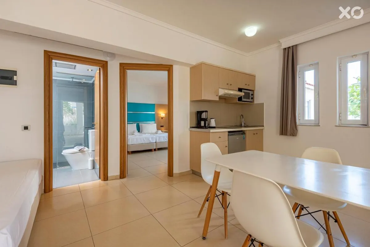 Aegean Blu Hotel & Apartments