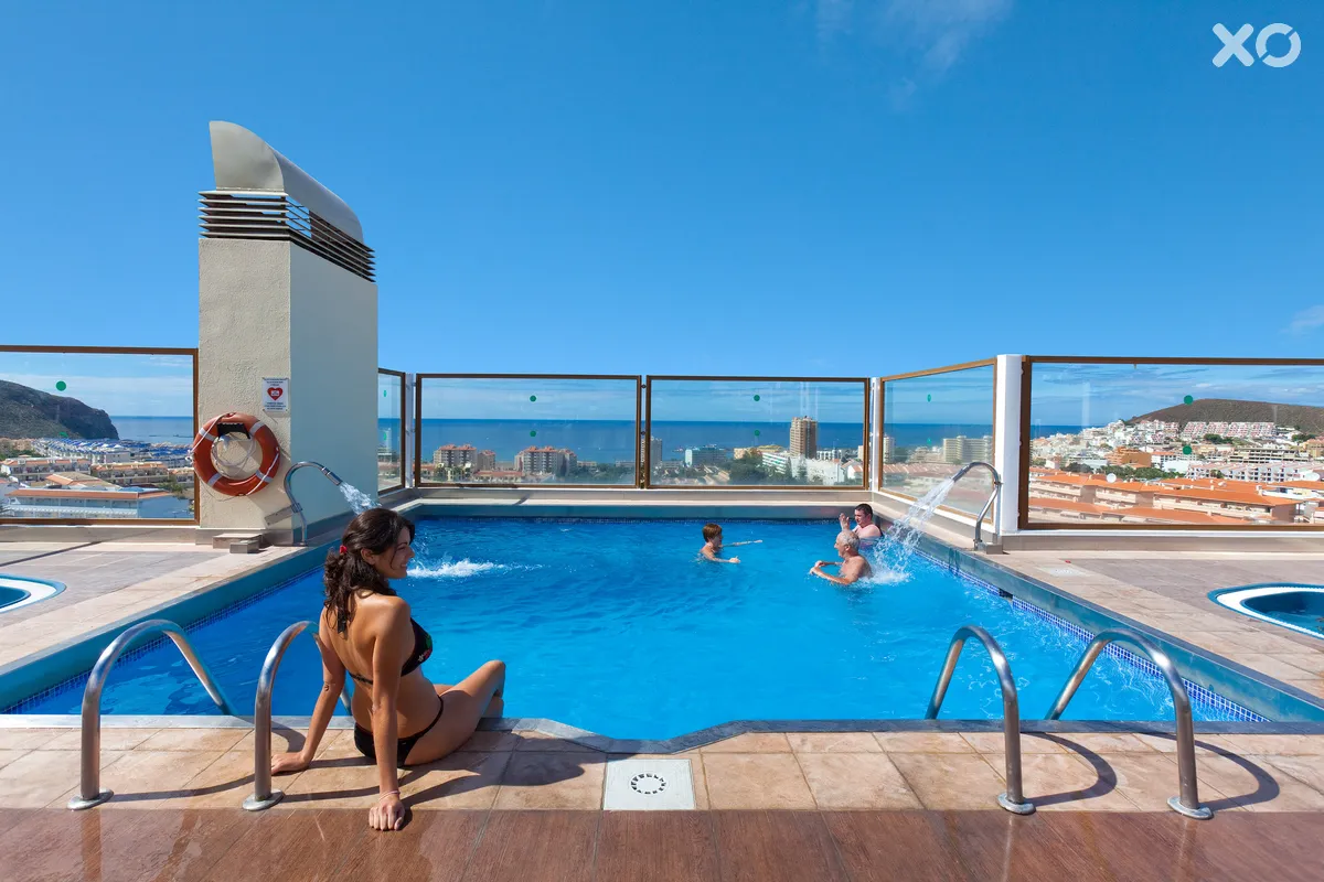 Paradise Park Fun Lifestyle Hotel