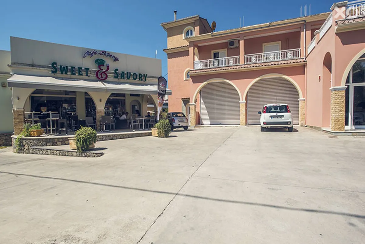Omirikon Hotel & Apartments