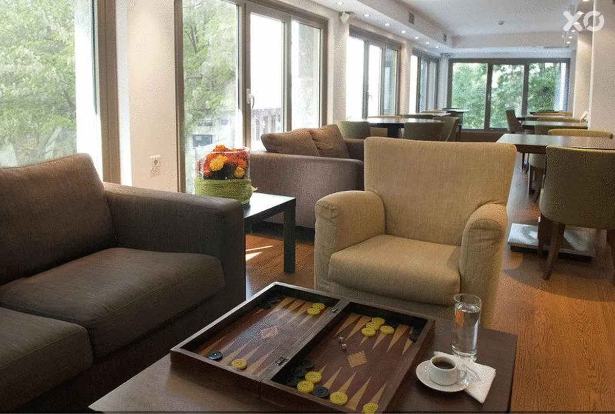 Plaka Hotel