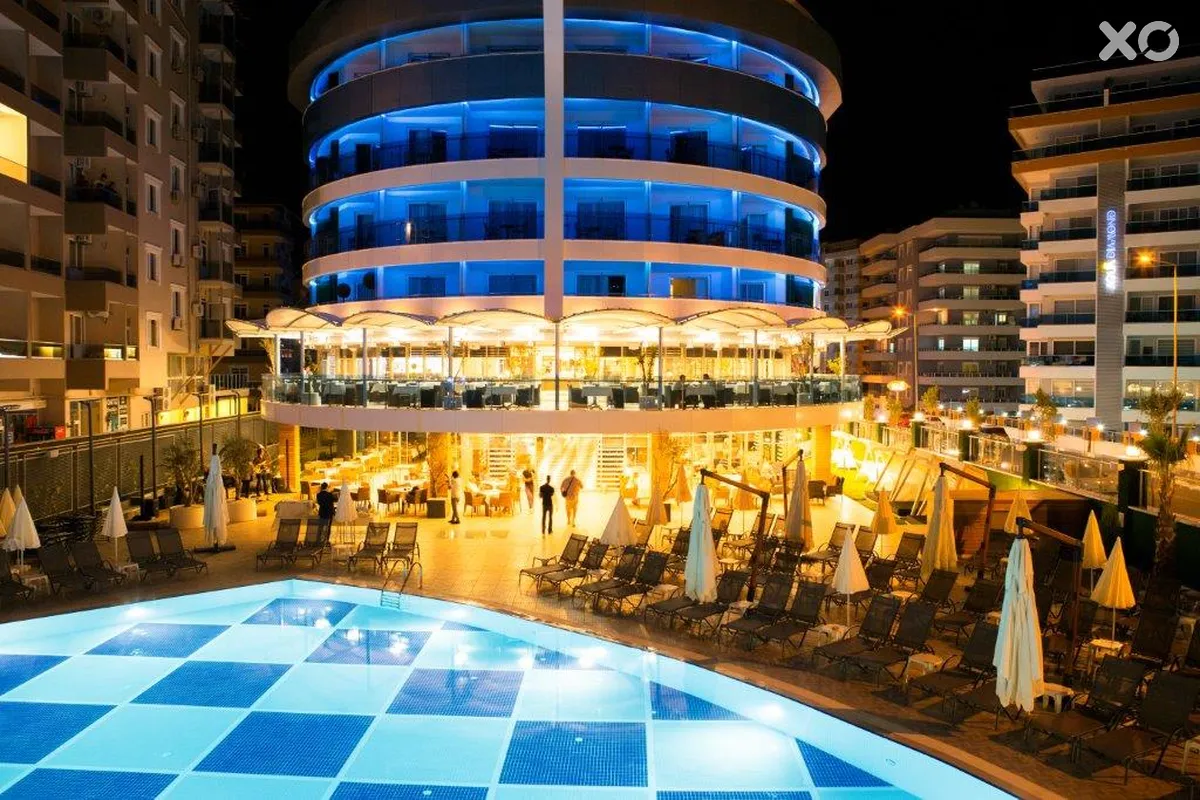 Sunprime C-Lounge