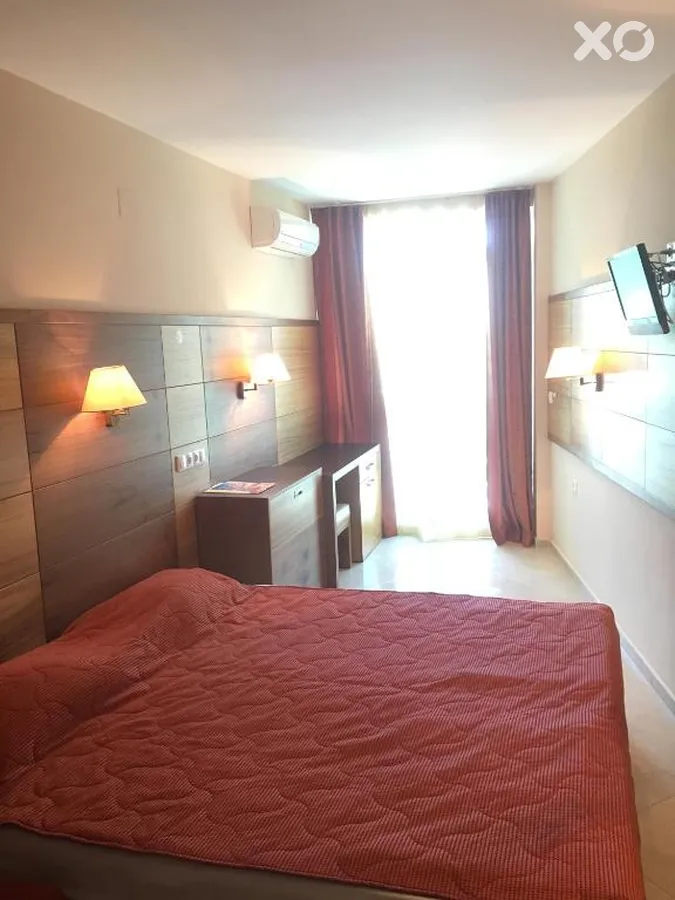 Sea Breeze Hotel