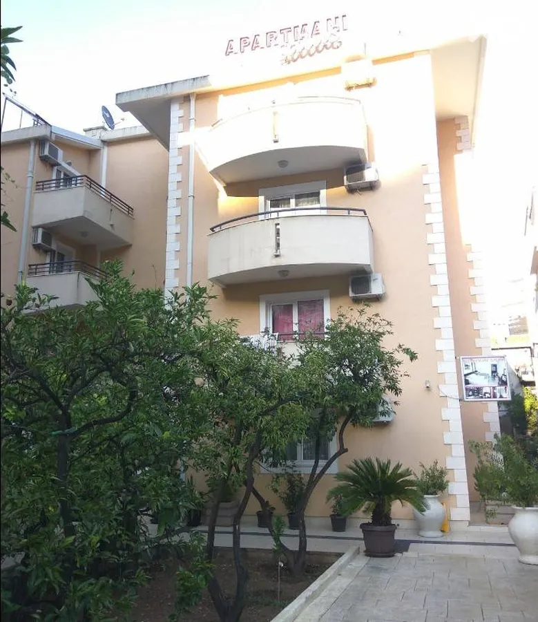 Salus Apartmani