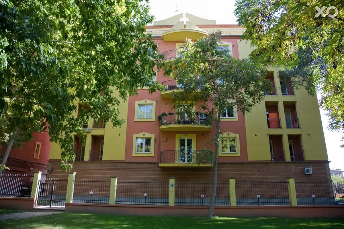 Residence Yezeguelian