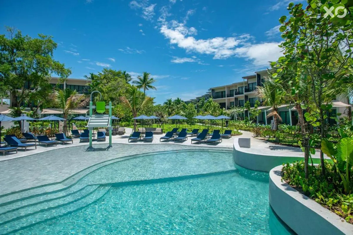 Le Meridien Mai Khao